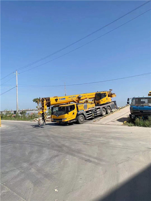 岳池县吊车作业时，可能会产生哪些额外收费项目？