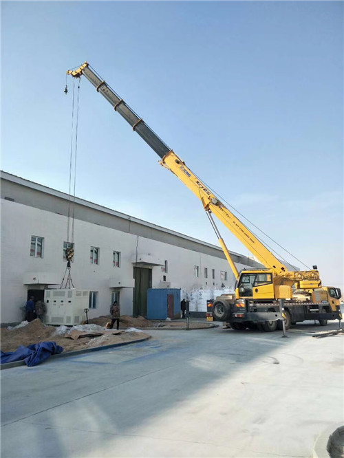 岳池县“超载就喊停”—— 吊车的 “重量保镖” 技术